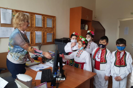 ЧЕСТИТА БАБА МАРТА!