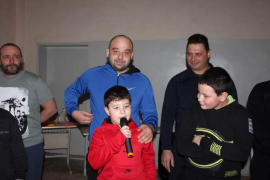 \\\\\\\\\\\\\\\"Играя и се забавлявам с татко (дядо, батко)\\\\\\\\\\\\\\\"