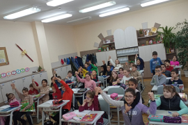 На гости в Първи А клас