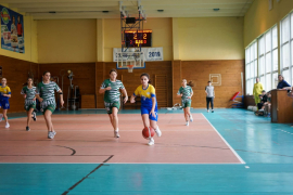 Баскетболни емоции и успехи в Общинските ученически игри