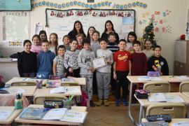 Конкурс за най-хубаво украсена коледна стая и най-добре ръчно изработена коледна играчка.