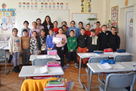 Конкурс за най-хубаво украсена коледна стая и най-добре ръчно изработена коледна играчка.