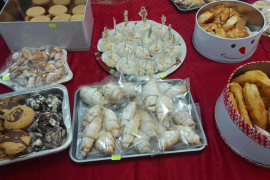 Коледен благотворителен базар в СУ „Любен Каравелов“, гр. Добрич ????