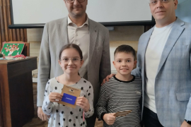 Отличие в конкурса „Мартеница ти дарявам“