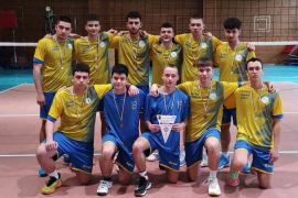 Отборът по волейбол (юноши XI–XII клас) на СУ „Любен Каравелов“ – град Добрич завоюва трето място в Общинските ученически игри.