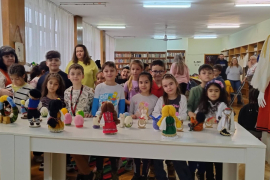 Вълнуващ великденски ден за първокласниците в читалището